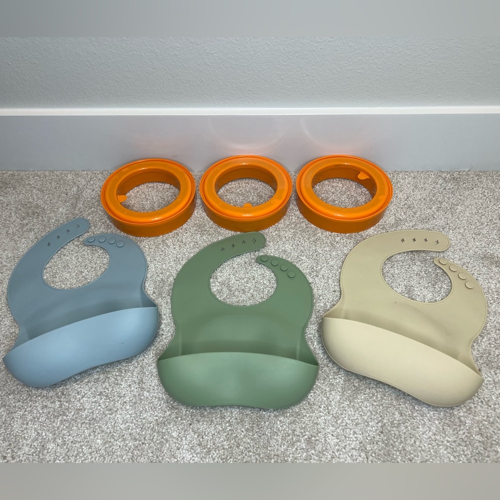 Set of Silicone Baby Bibs and Diaper Pail Bags